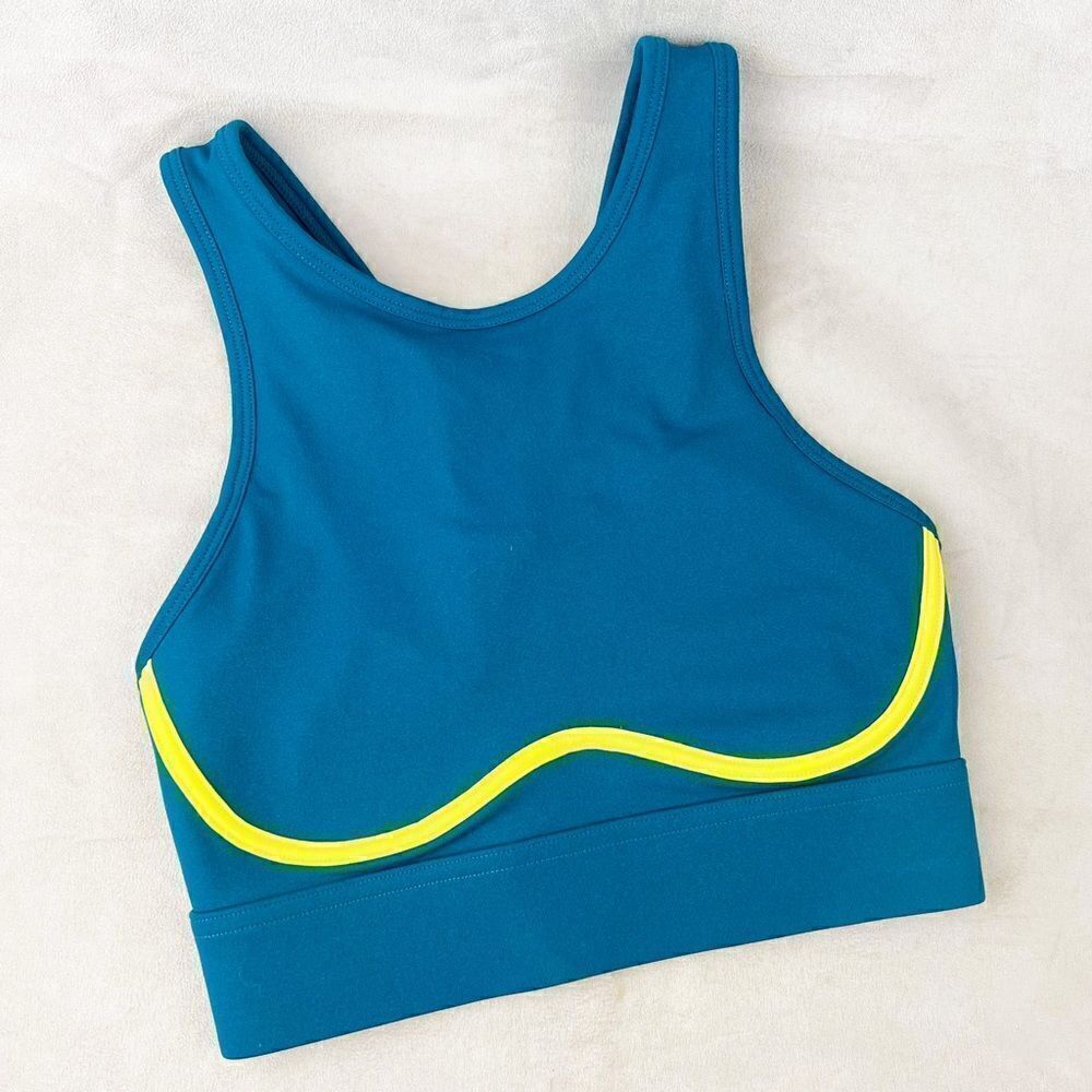 NWOT Fabletics Blare Cross Back Medium Impact Sports Bra,XXS, Teal Neon colors